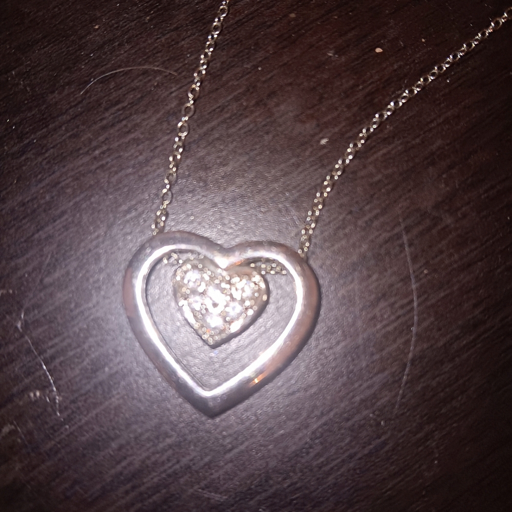 Elegant Silver Heart Pendant Necklace